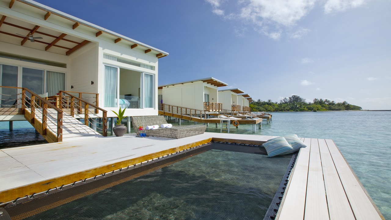 kandooma beach view villa